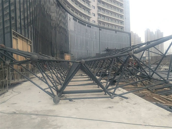 顺义万豪酒店雨棚网架
